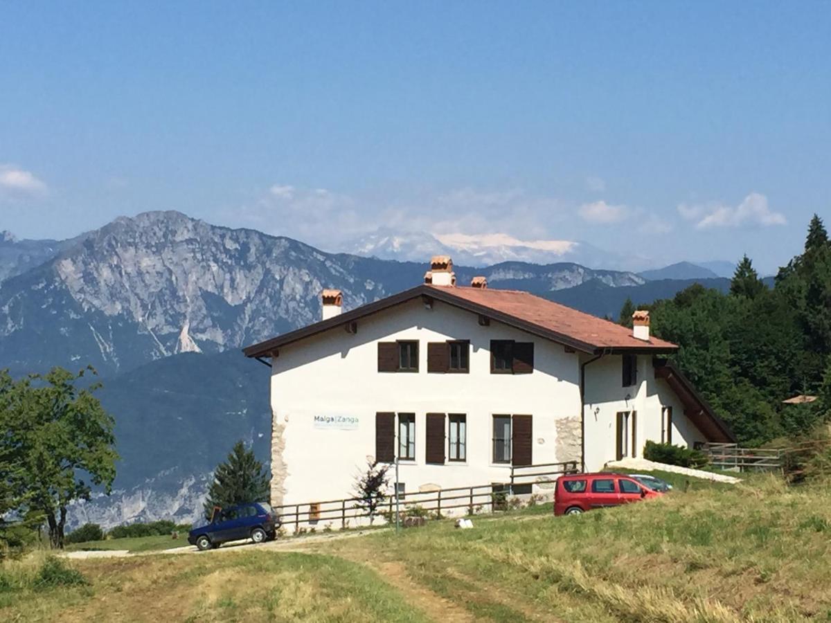 Гостевой дом Trentino In Malga: Malga Zanga Арко Экстерьер фото